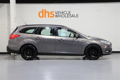 2016 Ford Focus - Thumbnail