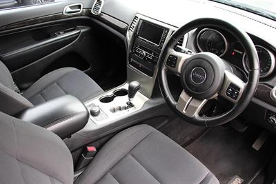 2011 Jeep Grand Cherokee - Thumbnail