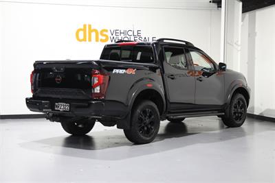 2021 Nissan Navara - Thumbnail